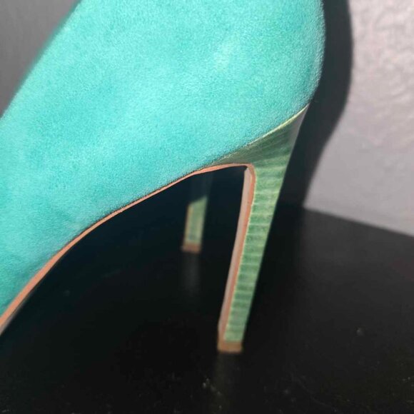 Nine West Teal Suede Leather High Heels Size 6M Pointed Toe Classic Dress Pumps - Picture 3 of 8